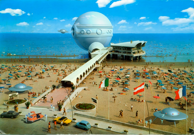 Illustration for article titled These Vintage Postcards Were Invaded By Aliens